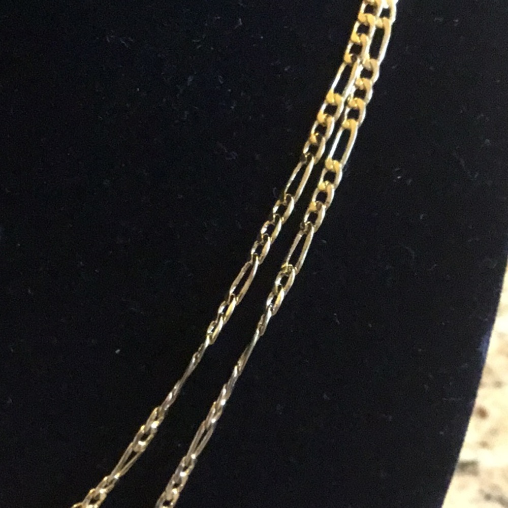NWNT Cross Necklace - Picture 3 of 11